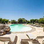 Relais Masseria Capasa مارتانو